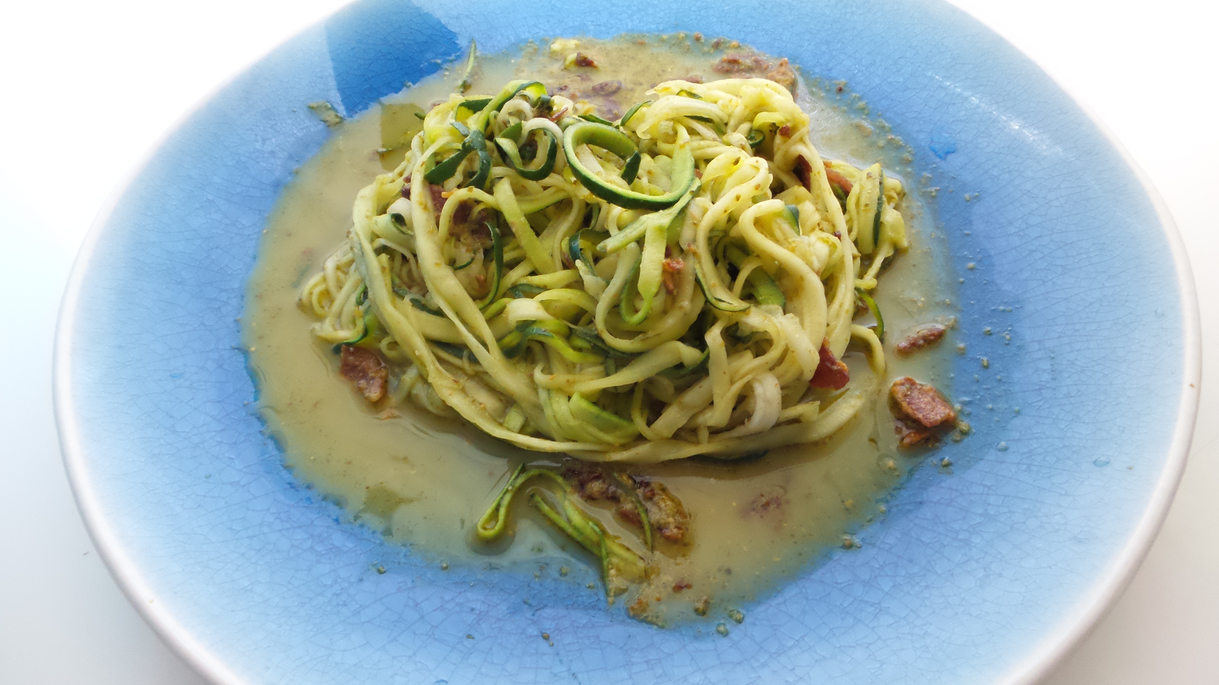 Zucchini Noodles in Pesto Sauce